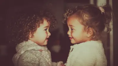 A Guide to Your Child’s First Friendship