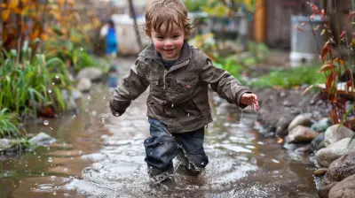 Encouraging Outdoor Play for Preschoolers: Fun Ideas and Benefits